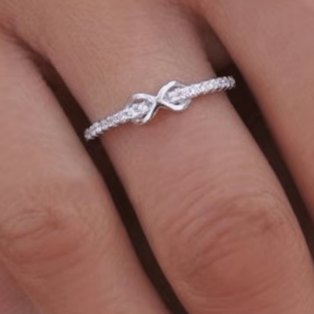 Infinity simple shaped ring - Picture 2 of 5